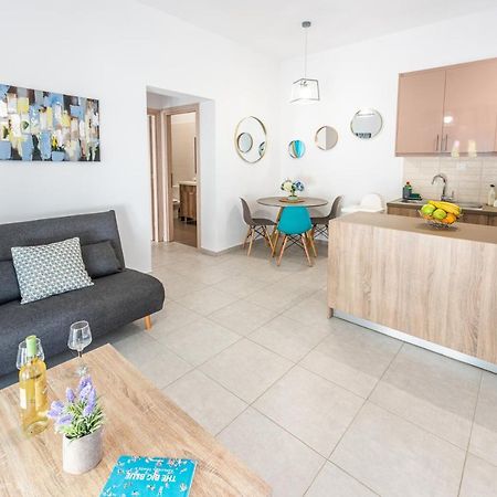 Orama Suites II كاتو ذاراتسو المظهر الخارجي الصورة